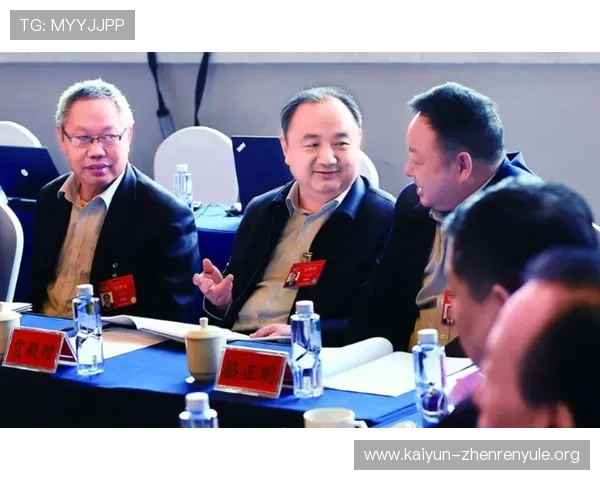 腾龙真人现场精彩瞬间集锦带你回顾每一次令人难忘的现场表演盛况